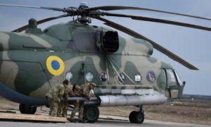 Nỗ lực yểm trợ bộ binh, Ukraine lắp hỏa tiễn hạng nặng lên trực thăng Mi-8