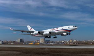Mỹ từ chối máy bay Nga đón nhà ngoại giao