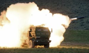 Mỹ gửi thêm tên lửa pháo binh ''sấm sét'' HIMARS cho Ukraine, tăng gấp đôi số...