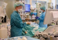 Các bệnh viện tại Đức thiếu nhân viên do số ca mắc COVID-19 tăng trở lại