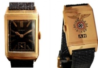 Chiếc đồng hồ nghi của Hitler bán đấu giá 1,1 triệu USD