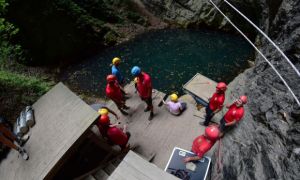 Hang động nước ngọt sâu nhất thế giới tại Séc tự phá vỡ kỷ lục trước đó của mình