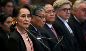Bà Aung San Suu Kyi lãnh thêm 6 năm tù cho '4 tội danh tham nhũng'