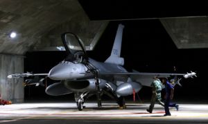 Đài Loan cho tập trận xuất kích máy bay chiến đấu gắn tên lửa Mỹ
