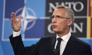 NATO tuyên bố sẵn sàng can thiệp vào tình hình ở Kosovo
