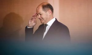 Thủ tướng Đức đối mặt với bê bối tài chính nghiêm trọng