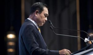 Thái Lan: Thủ tướng bị đình chỉ, phó thủ tướng lên tạm quyền