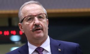 Bộ trưởng Quốc phòng Romania từ chức vì gợi ý Ukraine nhượng bộ lãnh thổ