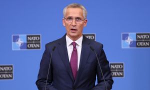NATO cảnh báo Nga về cáo buộc ‘bom bẩn’