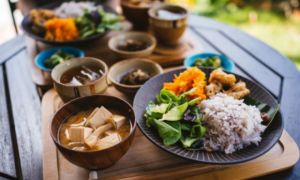 Người sống tới trăm tuổi ở Nhật Bản, Hy Lạp đều ăn 7 thực phẩm này, 3 loại ở...