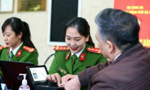 Việt kiều hai quốc tịch, có được cấp căn cước công dân?