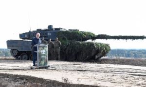 Hé lộ số lượng xe tăng Mỹ và Đức có thể chuyển cho Ukraine