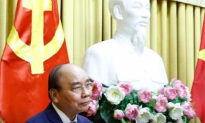 Nên minh bạch lý do Chủ tịch nước Nguyễn Xuân Phúc từ chức