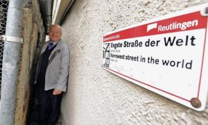 Ghé thăm con phố hẹp nhất thế giới ở Đức