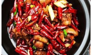 Ba món ăn mà nhiều người Việt mê tít làm mỏng dạ dày, tăng nguy cơ ung thư