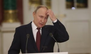 Ông Putin thừa nhận các lệnh trừng phạt khiến Nga thiệt hại