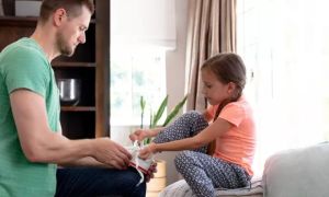 5 điều cha mẹ không nên làm hộ con