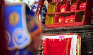 Trai tráng ẩu đả, cướp phết cầu may