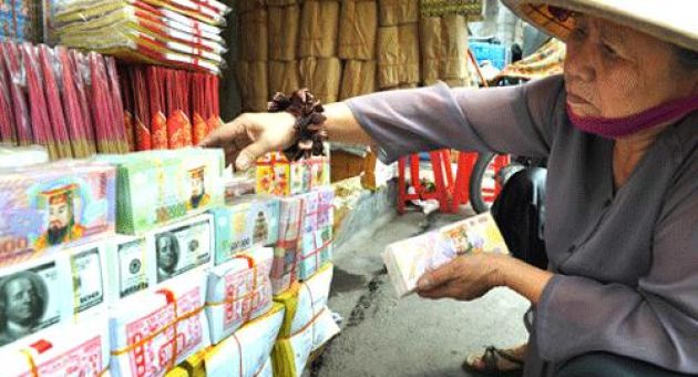 Những suy nghĩ sai lầm của người Việt khi đốt vàng mã