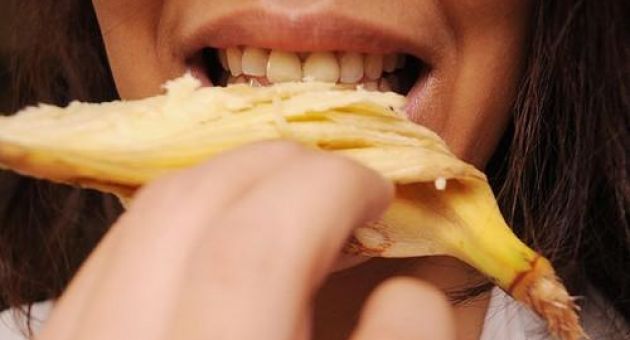 12 cách làm trắng răng siêu tốc an toàn ngay tại nhà