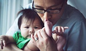 Hành động bình thường của người Việt có thể bị khép tội dâm ô trẻ em ở nước...