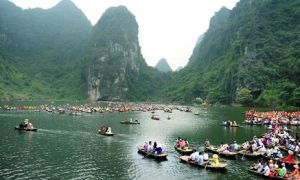 Loay hoay gắn kết du lịch với di sản