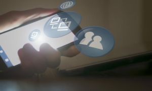 Mất tài khoản vì xem các clip sex được live stream trực tiếp trên facebook