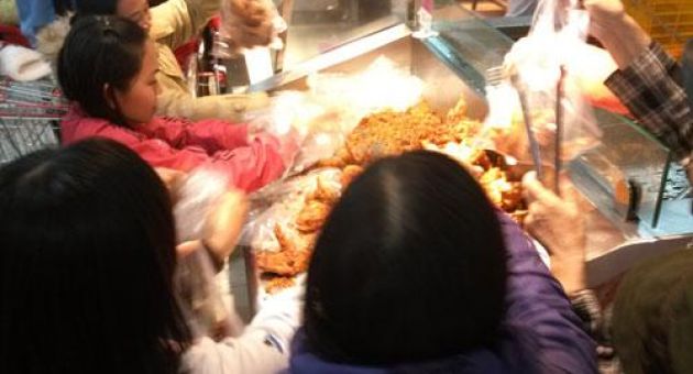 Đừng làm hoen ố hình ảnh người Việt