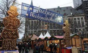 Lung linh sắc màu chợ Giáng sinh Aachen tại Đức