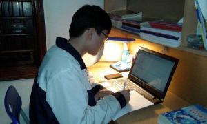 Người Việt ham chơi và ưa nói dối: Bi quan quá