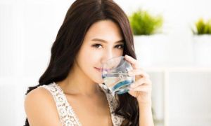 Những tác dụng kỳ diệu từ thói quen “uống nước ấm mỗi ngày”