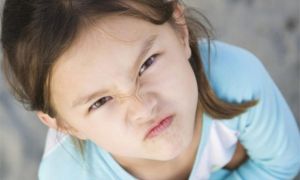 Cách ngăn chặn những hành vi xấu của trẻ