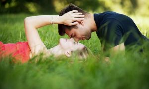 Vì sao các cặp vợ chồng chán sex chỉ một năm sau khi cưới?