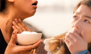7 mẹo lạ kỳ chữa khỏi ngay chứng nấc cụt ít người biết