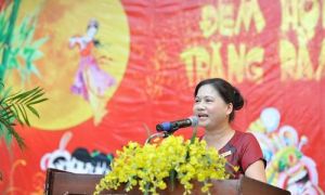 Bà Hiệu trưởng và câu chuyện đạo đức “thất thủ”!