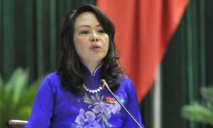 Bộ trưởng Tiến giải thích việc em chồng ở VN Pharma