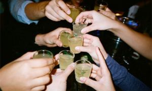Nấu rượu bằng men hóa chất: Rùng mình với những tác hại kinh khủng