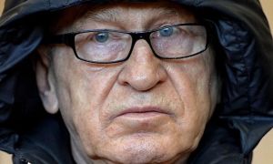 Siêu điệp viên '9 ngón' của Đức ra tòa vì trốn thuế