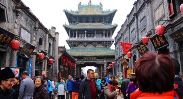 Tiền và gia đình, điều gì quan trọng hơn? Câu trả lời của người Mỹ, châu Âu và...