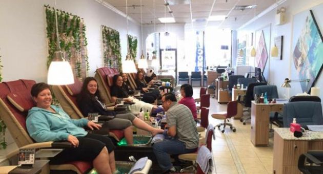 Đằng sau đồng USD Việt kiều Mỹ gửi về - Kỳ 1: Làm nails hay làm hãng?