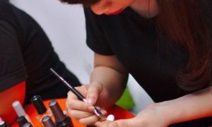 Những bí quyết để thợ nail vượt qua ngày đầu ở tiệm mới