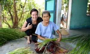 Khách Tây ghen tỵ với phụ nữ Việt vì 'ăn mãi không béo'