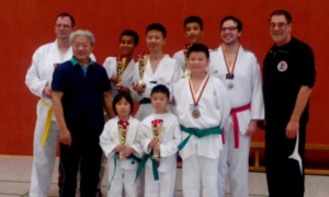 Tự hào 4 anh em người Việt ở Đức đạt giải cao trong cuộc thi Taekwondo