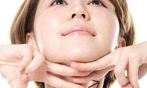 Mãi trẻ như tuổi đôi mươi nhờ 5 động tác đơn giản trước khi đi ngủ