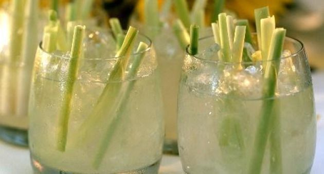 Thức uống từ củ sả dễ làm, giải độc gan, thận cực tốt mà bạn không thể không...