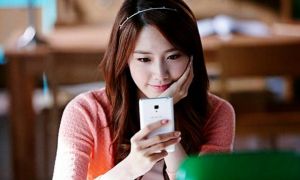 Tin nhắn chùm kèm mã độc và câu chuyện xuống cấp văn hóa chúc tụng