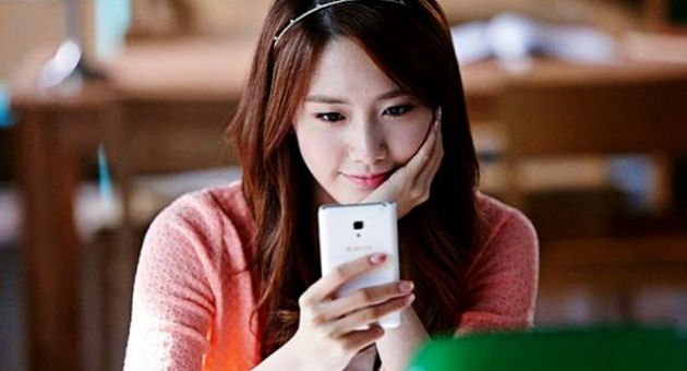 Tin nhắn chùm kèm mã độc và câu chuyện xuống cấp văn hóa chúc tụng