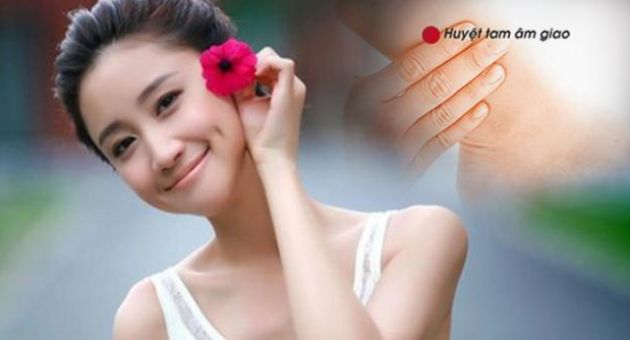 Mát-xa đúng huyệt: Bí quyết trẻ trung sung mãn của người xưa
