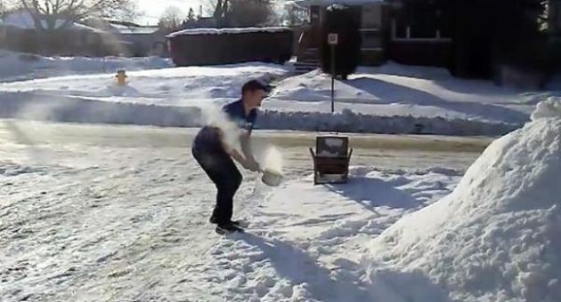 Vì sao nước sôi hắt lên trời cực lạnh đóng băng nhanh hơn nước lạnh?