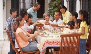 Thói quen xấu của người Việt trong mắt một dâu Tây